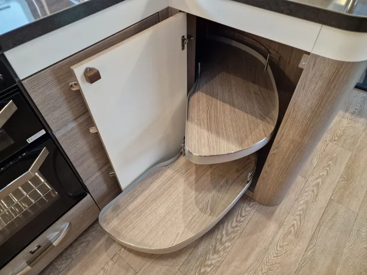 Fahrzeugbild Hobby Prestige 660 WFC #7