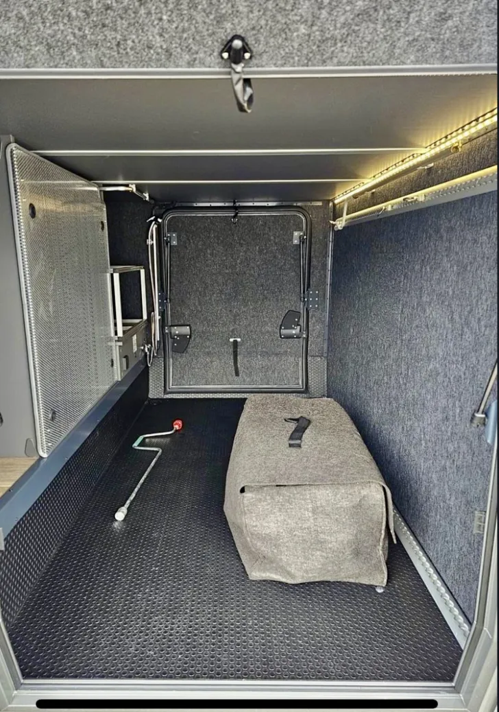 Fahrzeugbild Niesmann + Bischoff iSMOVE 6.9 E #7