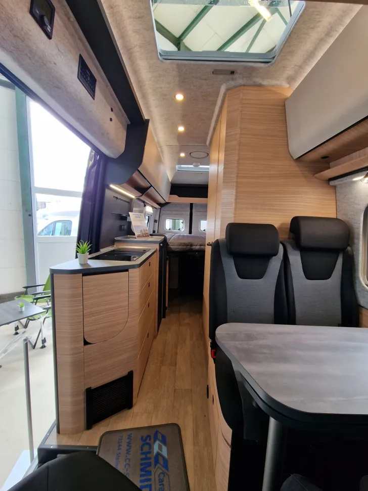 Fahrzeugbild Hobby Maxia Van 680 ET - ehem. Mietfahrzeug #5