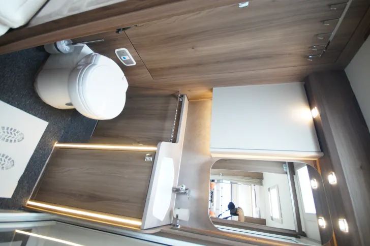 Fahrzeugbild Kabe Royal 600 TDL E2 #36