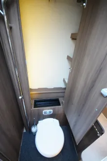 Fahrzeugbild Kabe Royal 600 TDL E2 #38