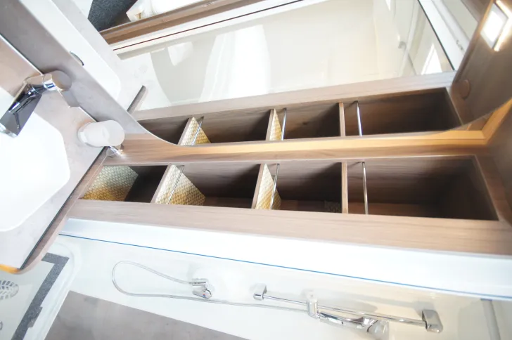 Fahrzeugbild Kabe Royal 600 TDL E2 #44