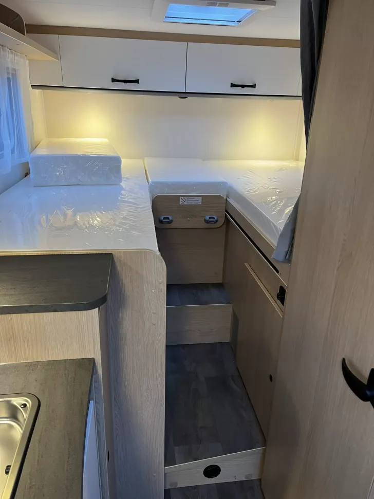 Fahrzeugbild Sunlight V 66 Adventure Edition IC-Line Sondermodell #12