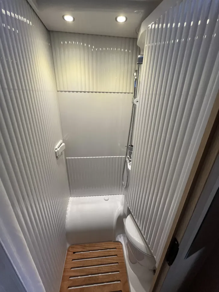 Fahrzeugbild Sunlight V 66 Adventure Edition IC-Line Sondermodell #16