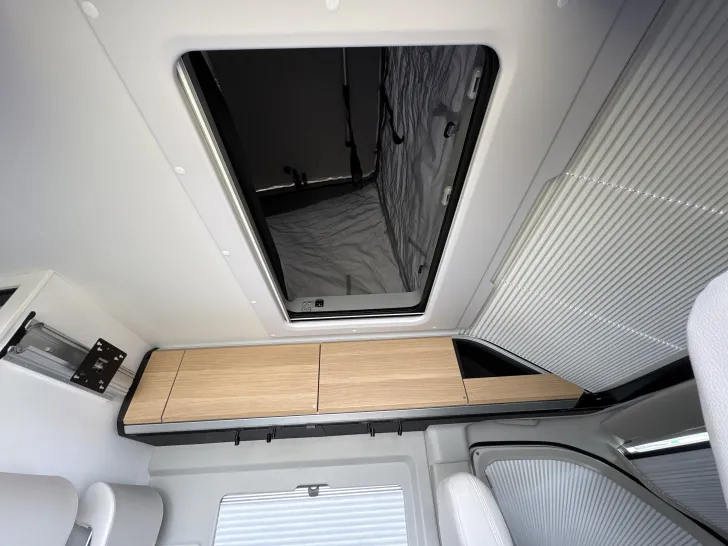 Aufstelldaxh Adria Twin 640 SGX 60 Years mit Aufstelldach und Automatik