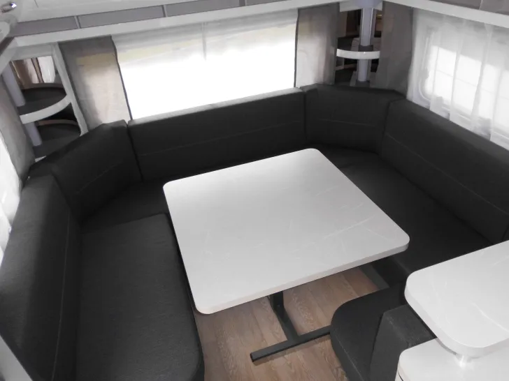 Fahrzeugbild Hobby Excellent 560 CFe 2025 %Lagerabverkauf% #8