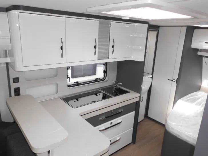 Fahrzeugbild Hobby Excellent 560 CFe 2025 %Lagerabverkauf% #12