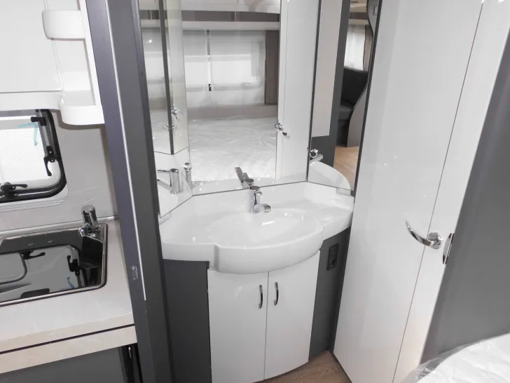 Fahrzeugbild Hobby Excellent 560 CFe 2025 %Lagerabverkauf% #15