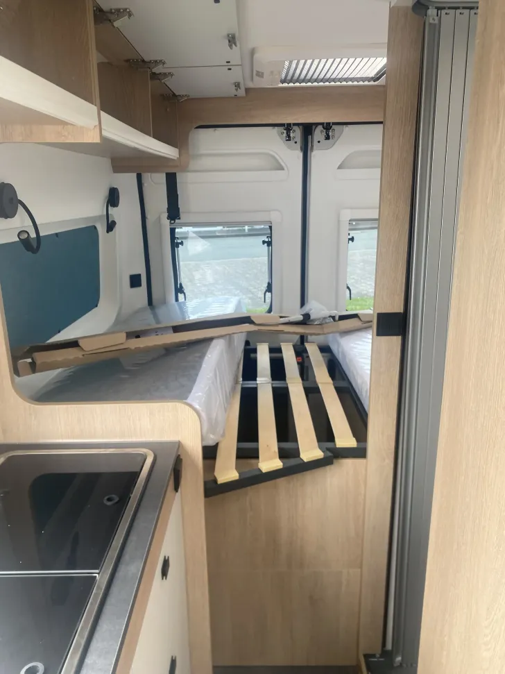 Fahrzeugbild Joa Camp Kastenwagen 54G Markise,Solar,2xAGM,CAM,NAVI #5