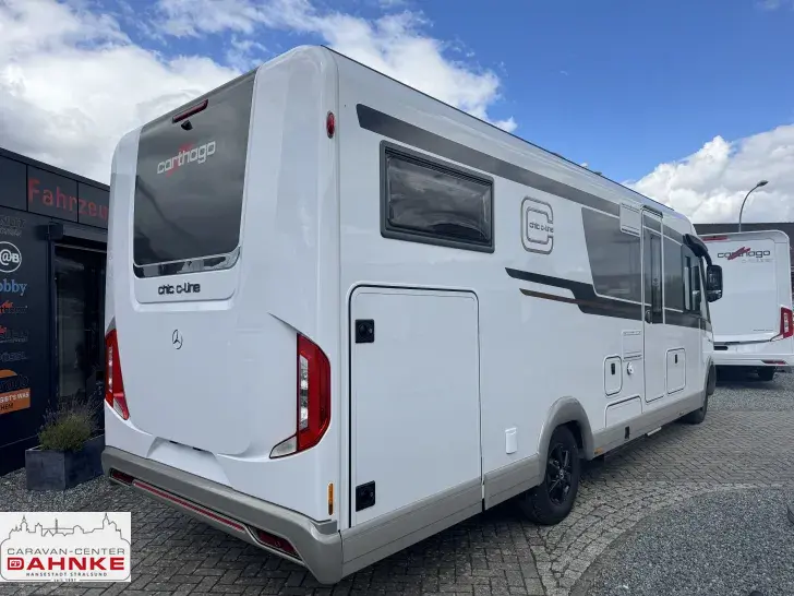 Fahrzeugbild Carthago chic c-line I 4.9 LE L Backofen*Hubbett*Außendusche #5
