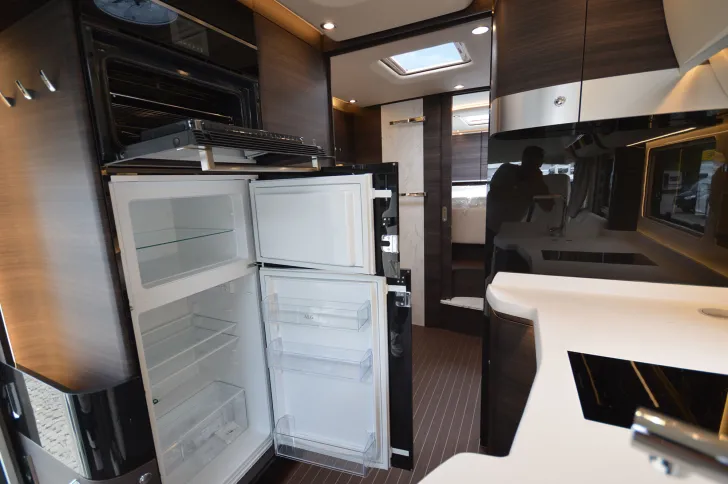 Fahrzeugbild Concorde Liner 990 GI MB Actros*BAR/CL*Hubbett #10