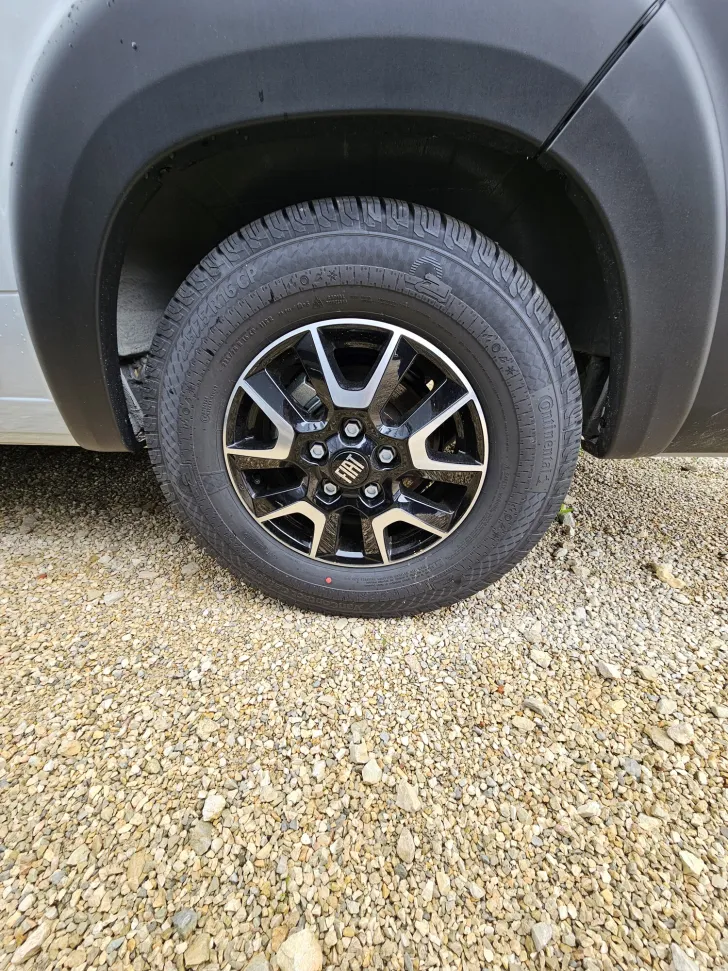 Fahrzeugbild Carado pro CV 640 Markise|Fiat Ducato|Abwassertankhzg. #15