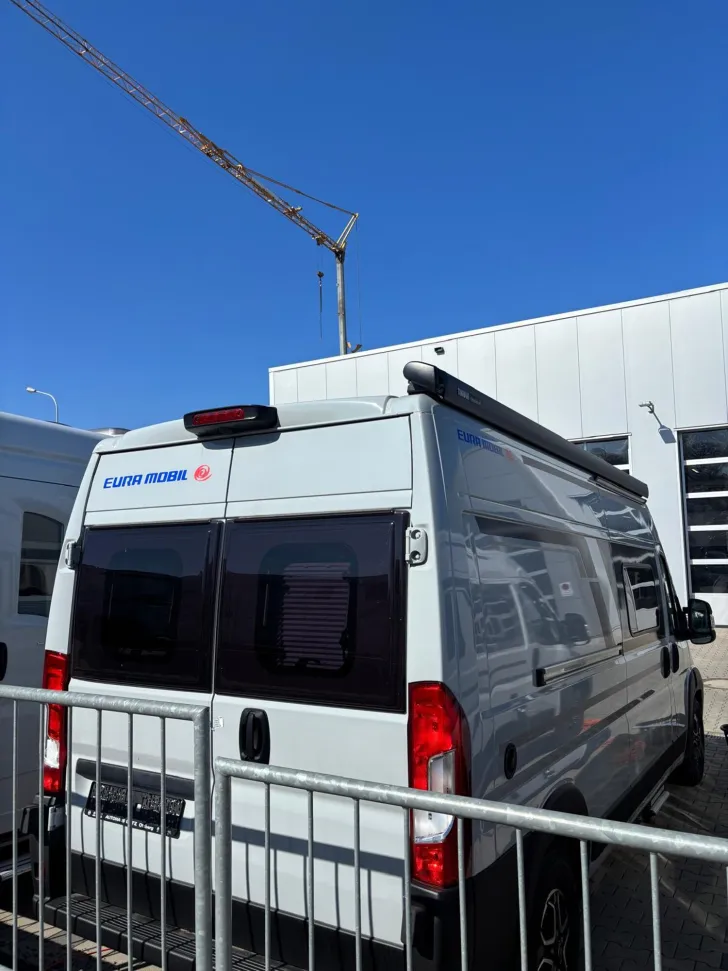 Fahrzeugbild Eura Mobil Van 595 HB Vorführwagen #5