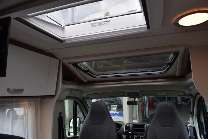 Fahrzeugbild Carado VAN V339 #7