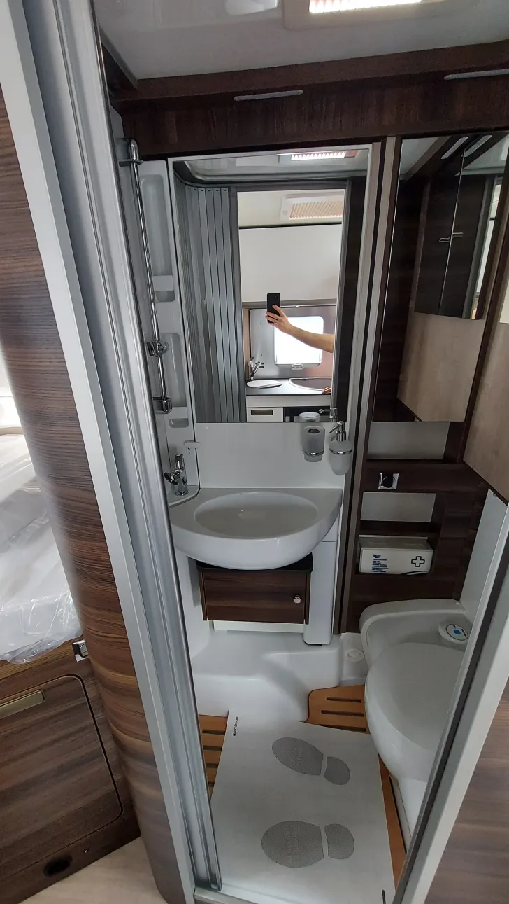 Fahrzeugbild Laika Ecovip L 2009 #9