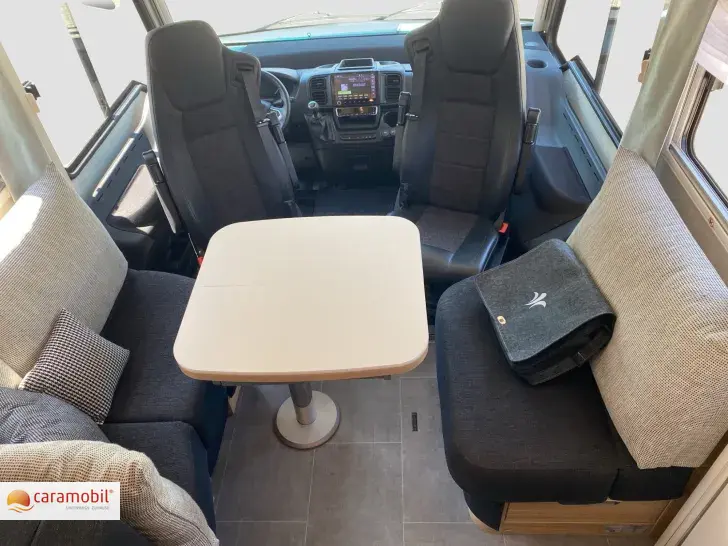 Fahrzeugbild Niesmann + Bischoff Arto 76 L (Solar Navi Markise) #10