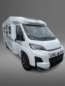 Schräg Vorne Knaus Sky TI 650 MF