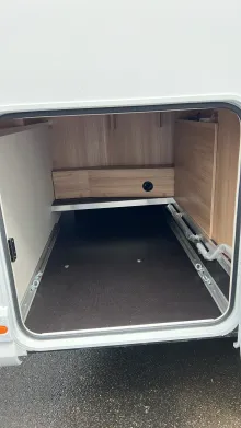 Heckgarage Knaus Sky TI 650 MF