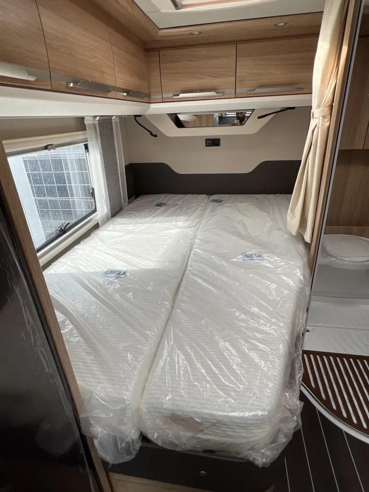 Betten Knaus Sky TI 650 MF