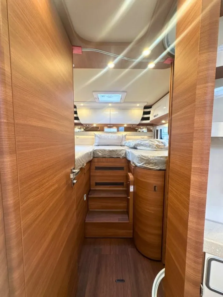 Fahrzeugbild Carthago chic c-line I 4.9 LE OHNE HUBBETT+SAT-ANLAGE #15