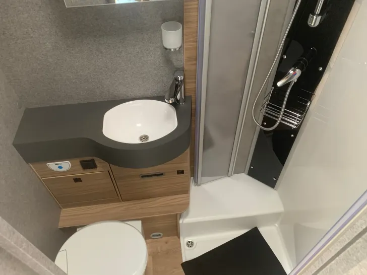 Fahrzeugbild Dethleffs Trend I 6817 EB GT-Design+ChassisPaket* #12