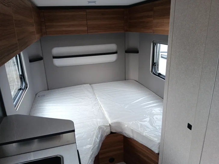 Fahrzeugbild Hymer Eriba Novaline 442 Modell 2026 #8