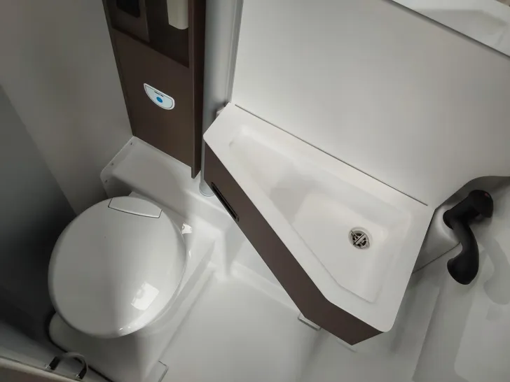 Fahrzeugbild Bürstner B66 C 600 Automatik - sofort verfügbar- #7