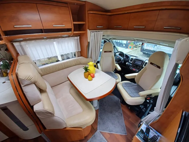 Fahrzeugbild Carthago chic c-line T 4.9 #9