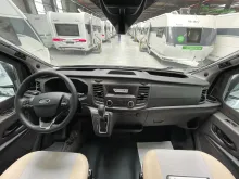 Fahrzeugbild Bürstner LINEO C 590 Aufstelldach / Automatik / 170 PS #10