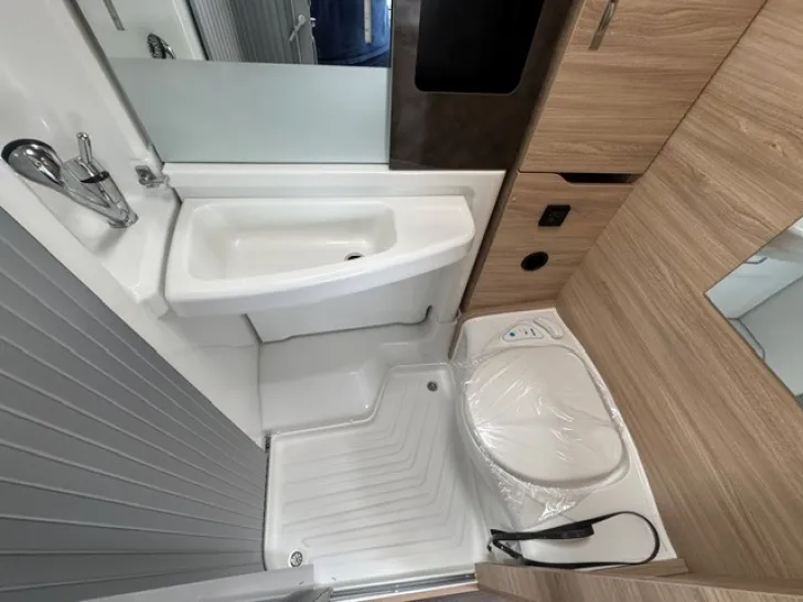 Fahrzeugbild Knaus Van TI Plus 650 MEG Platinum Selection Tageszulassung #9