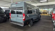 Fahrzeugbild Pössl D-Line Roadcruiser mit Längsbetten #3
