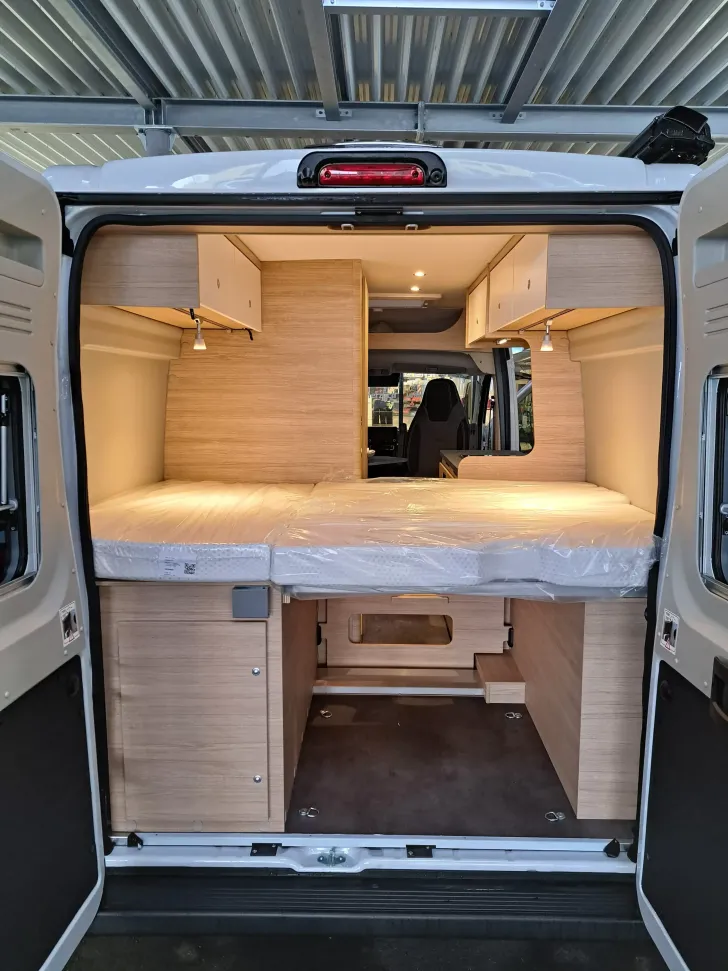Fahrzeugbild Roadcar R 540 Plus #8