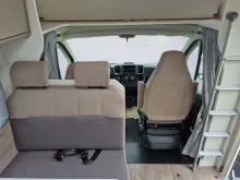 Fahrzeugbild Carado ALKOVEN A464 PRO #4