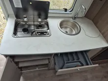 Fahrzeugbild Carado ALKOVEN A464 PRO #7