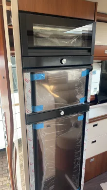Weitere Betten Carthago liner-for-two I 53 Listenpreis: 261.250€