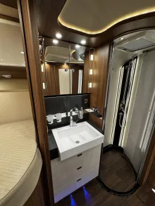 Fahrzeugbild Carthago chic e-line xl I I 61 LE (430) #25