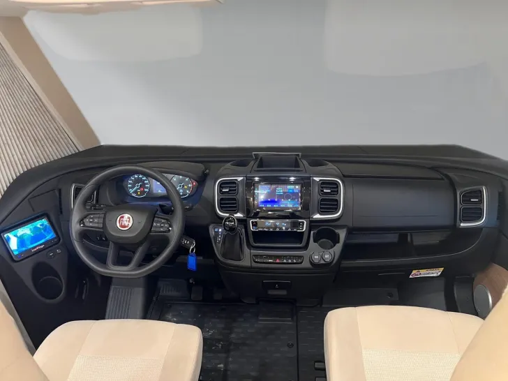 Fahrzeugbild Carthago c-tourer I 141 LE Fiat (436) #11