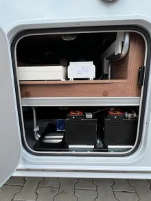 Fahrzeugbild Knaus Sun I 700 LEG Verfügbar 11/26 #20