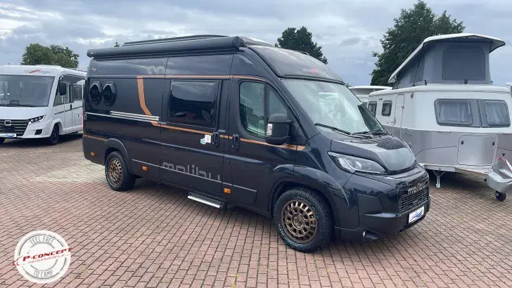 Schräg Vorne Malibu comfort 640 LE charming GT skyview Borbet 18" Loder AT