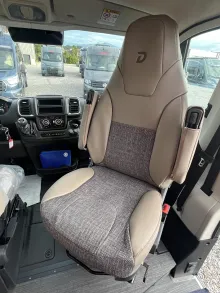 Fahrzeugbild Dethleffs Globetrail 540 DR Fiat 750kg Zuladung+Rahmenfens #9