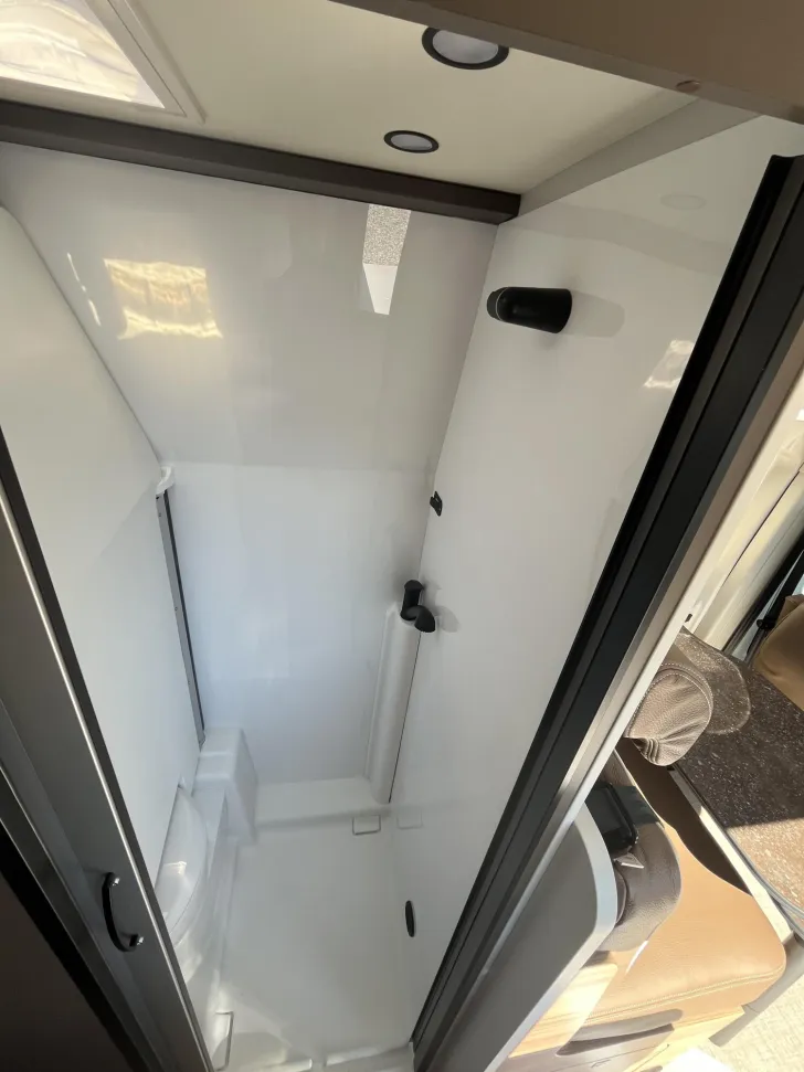 Fahrzeugbild Bürstner B66 C 600 Automatik - sofort verfügbar- #8