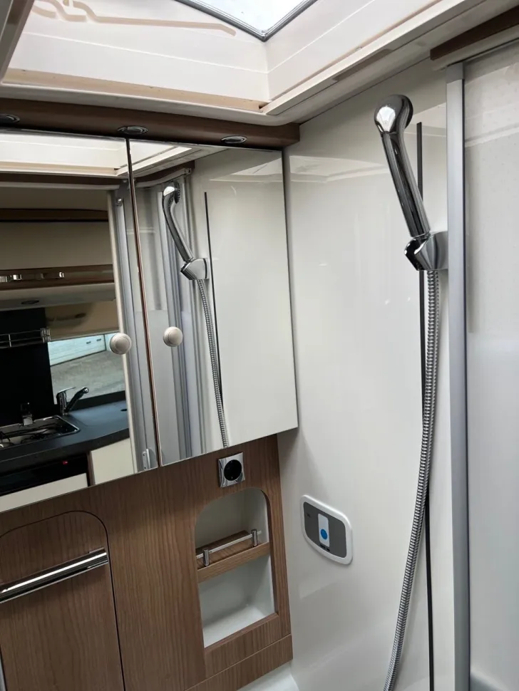 Fahrzeugbild Malibu Compact 600 LE #18