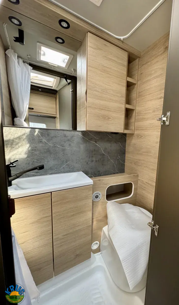 Fahrzeugbild Weinsberg CaraOne 420 QD #8