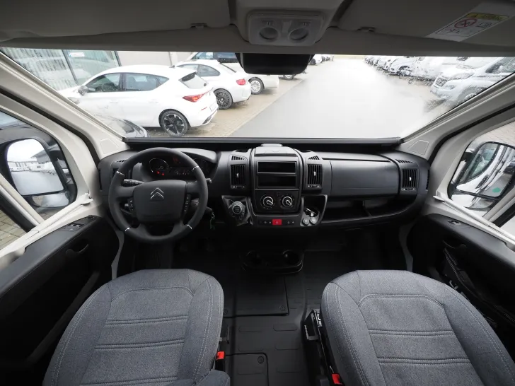 Fahrzeugbild Clever Runner, Schwenkbad, Dieselheizung, uvm. ! #4