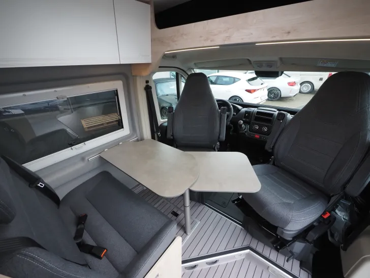 Fahrzeugbild Clever Runner, Schwenkbad, Dieselheizung, uvm. ! #6