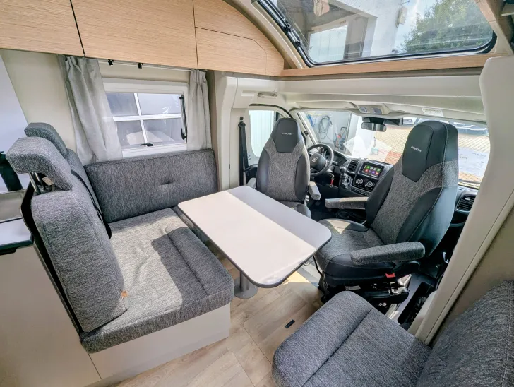 Fahrzeugbild Bürstner Campeo TD 690 G UVP 95.990 € #4