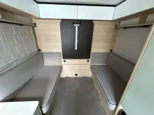 Weitere Sitzgruppe LMC Style 400 F - mit Klappbett