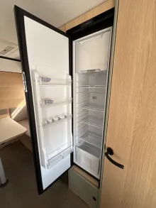 Kühlschrank LMC Style 400 F - mit Klappbett