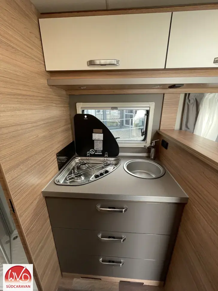 Fahrzeugbild Weinsberg CaraCore 700 MEG #11