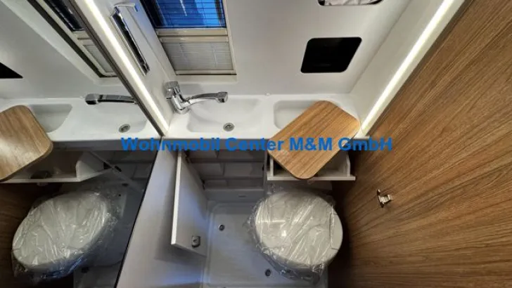 Fahrzeugbild Weinsberg CaraBus 630 MEG MJ25 Outlaw Fire Bike Pack Navi #12